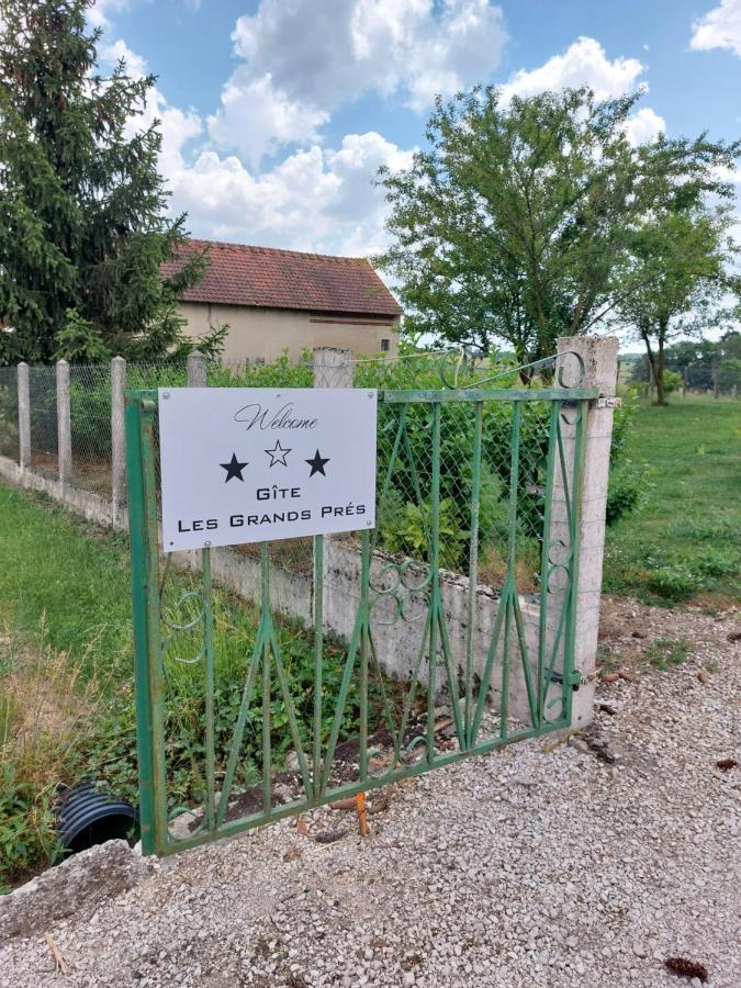 Gite Les Grands Pres Frontenard ภายนอก รูปภาพ